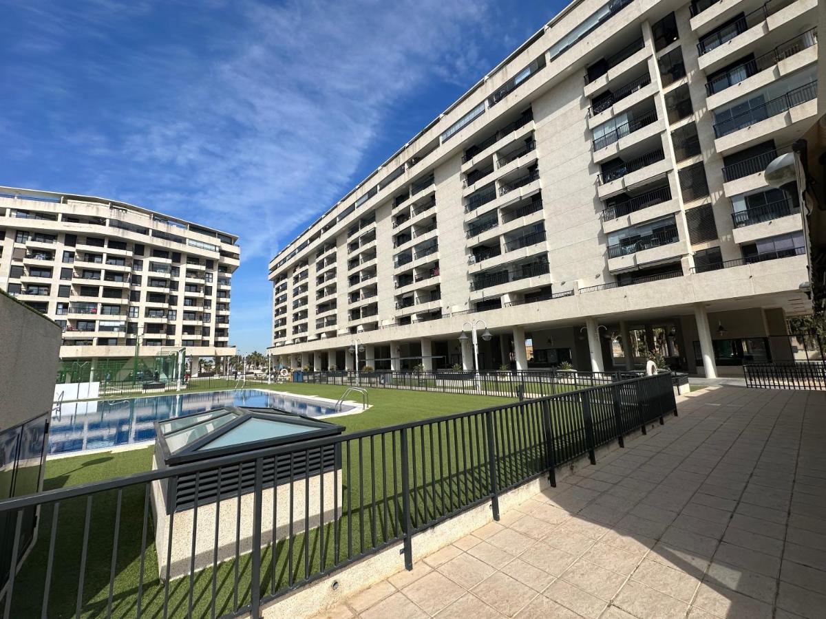 Sunny Patacona Seaview Apartment Valencia Luaran gambar